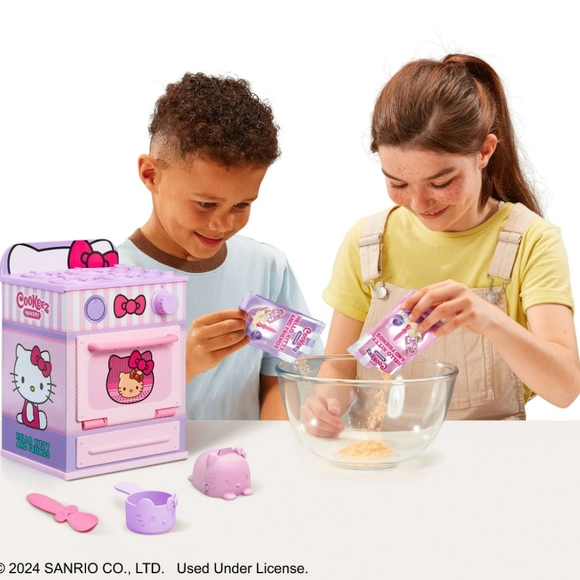 Hello Kitty Cookeez Bakery Toy Set - Picture 4 of 15